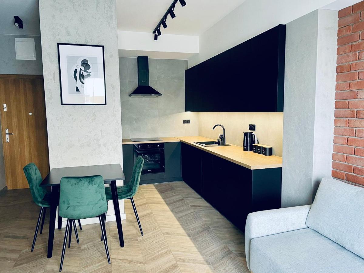 Apartament Roza 1 Zator - 2 Km Od Energylandii Esterno foto